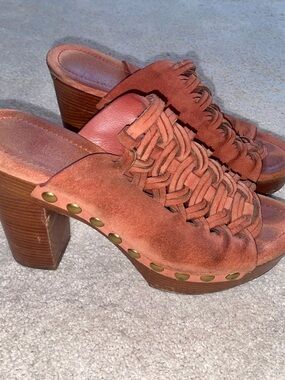 Michael Kors Braided Suede Platform Mule Sandals/ Heels- Rust